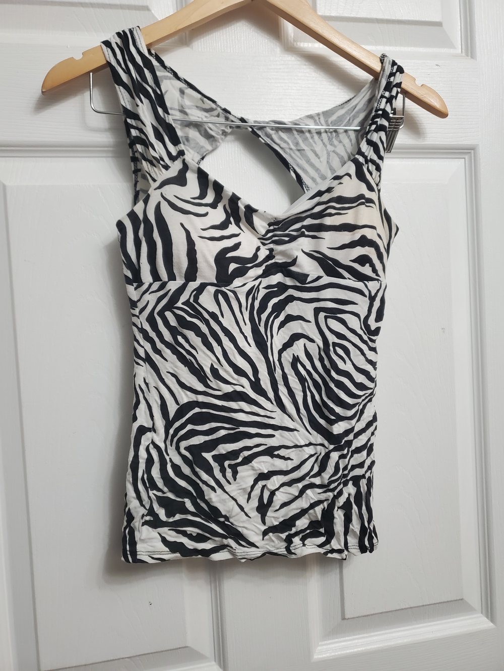 Majora Black & White Zebra Print Sleeveless Women's Top - SIZE S (DAMAGED)